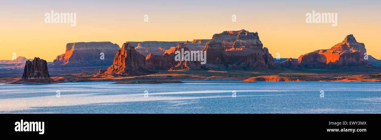 Padre Bucht von Cookie Jar Butte. Lake Powell in Utah Stockfoto