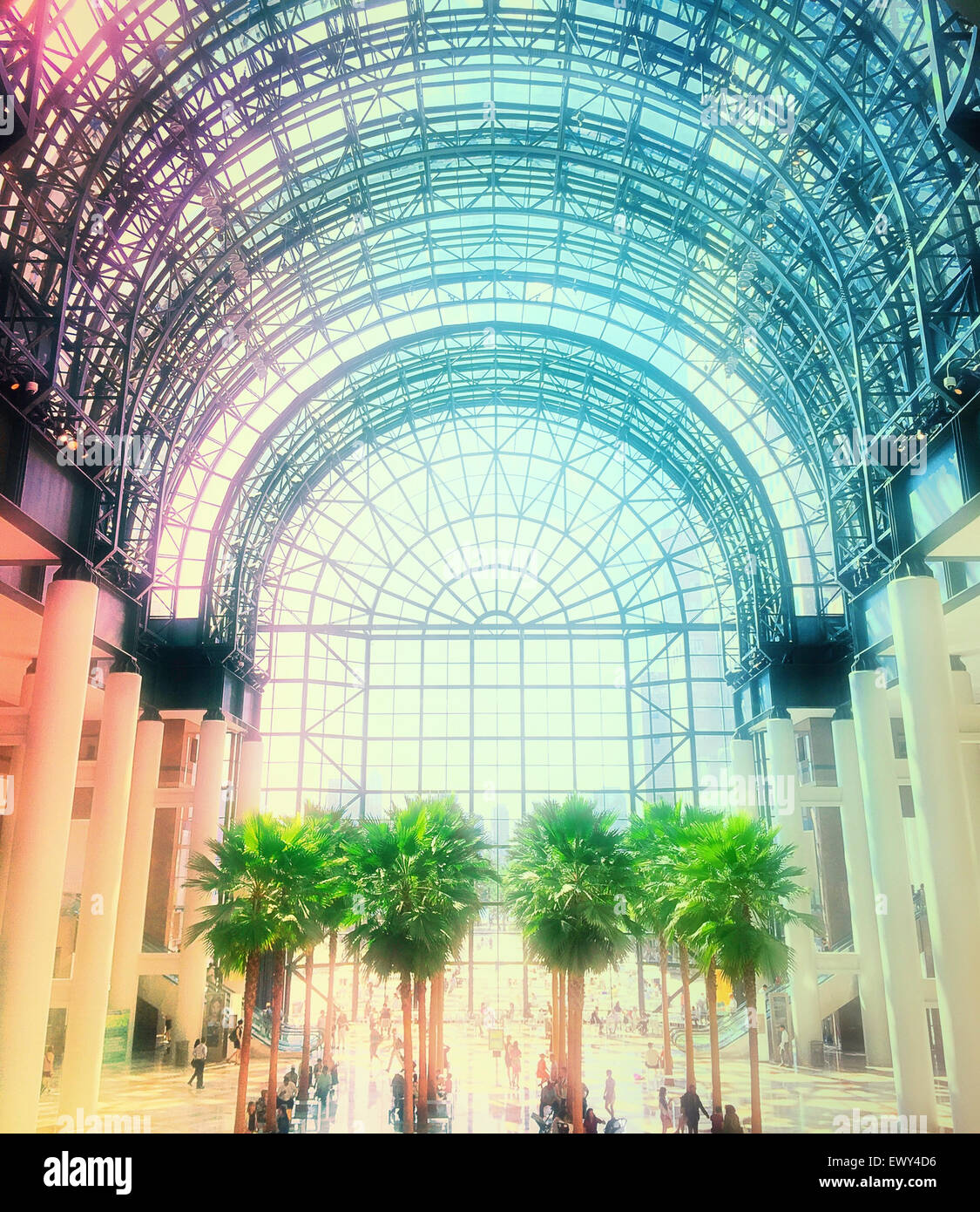 Das Wintergarten-Atrium, Brookfield Place in Battery Park City, NYC, USA Stockfoto