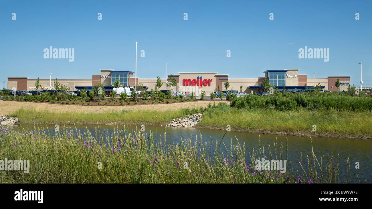 Eine Meijer Supermarkt Lebensmittelgeschäft Ladenkette in Wisconsin. Meijer-Läden sind Familienunternehmen und betreiben im mittleren Westen. Stockfoto