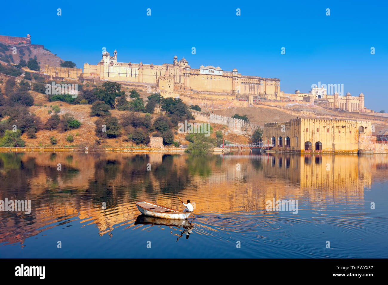 Maota See und Amber Fort in Jaipur, Rajasthan, Indien, Asien Stockfoto