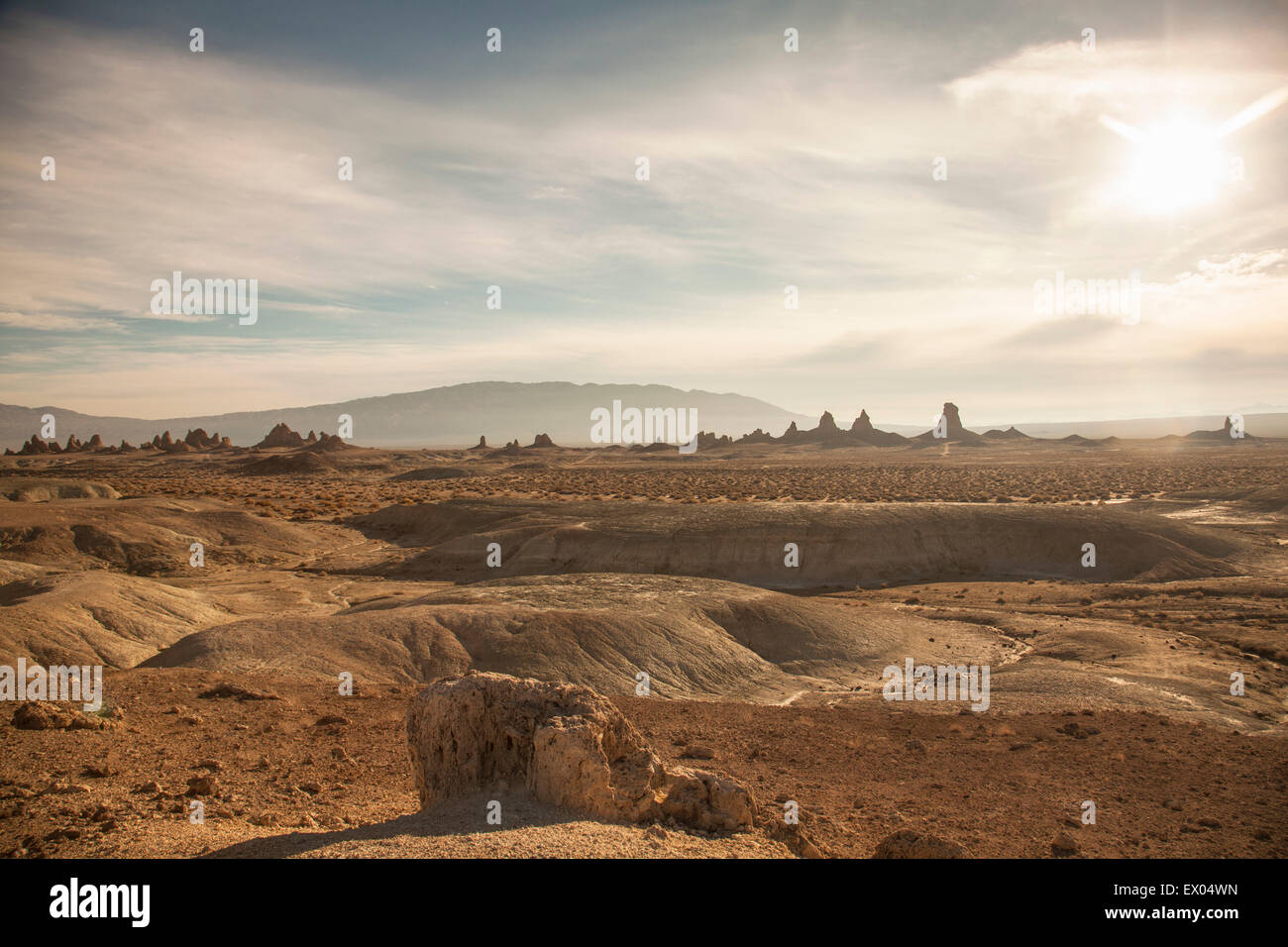 Fernblick über Trona Pinnacles, Trona, Kalifornien, USA Stockfoto