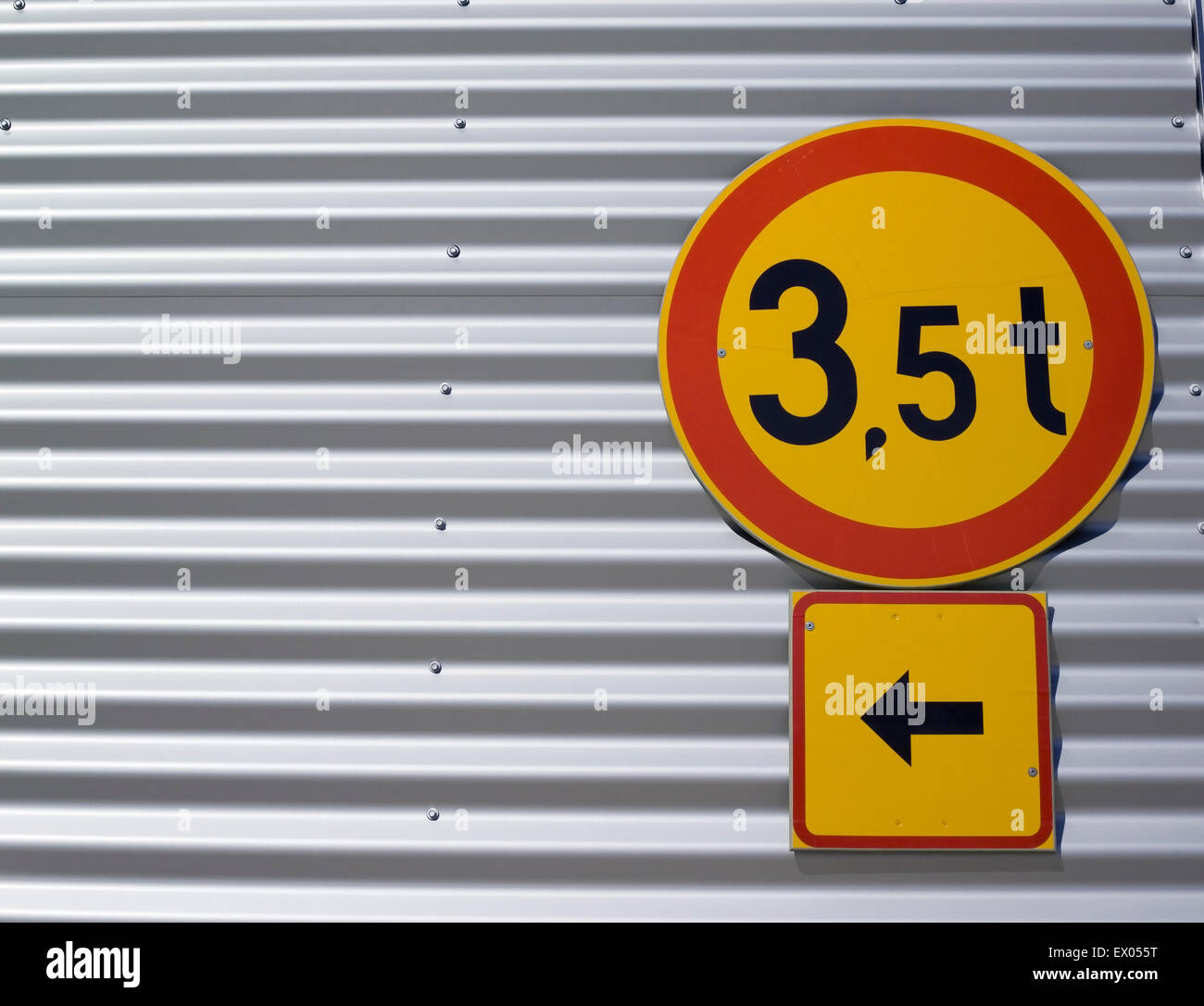 Gewichts-Grenze-Verkehrszeichen Stockfoto