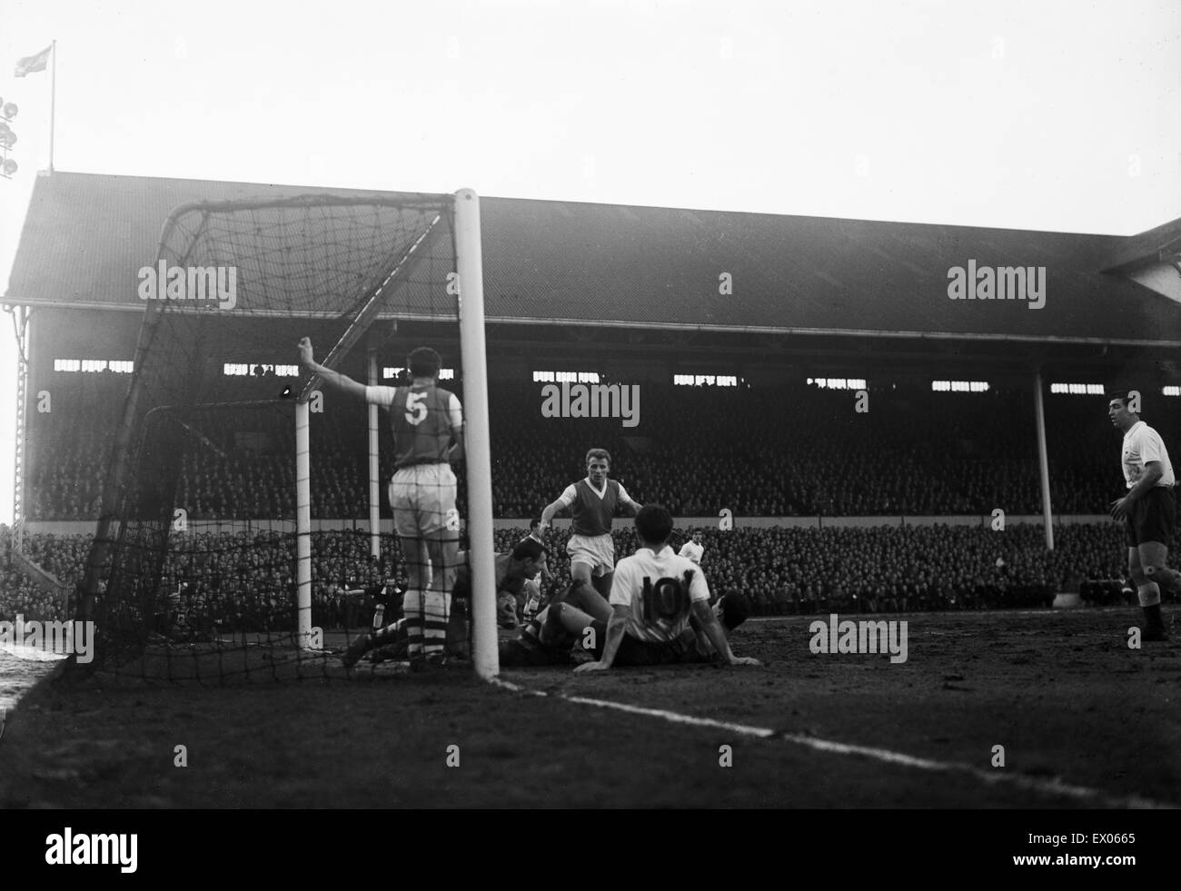 Tottenham, die 1-4 Arsenal, League Division One an der White Hart Lane, Samstag, 31. Januar 1959 übereinstimmen. Stockfoto