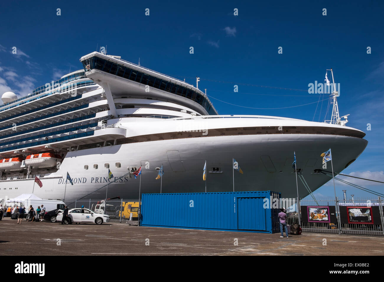 Kreuzfahrtschiff Diamond Princess in dock bei Auckland New Zealand, bereit, für eine Reise nach Australien begeben. Stockfoto