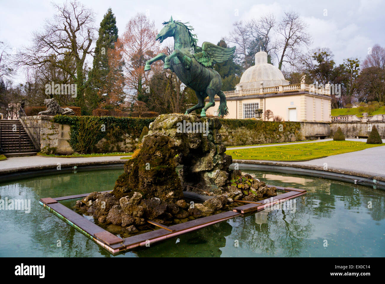 Austria salzburg mirabellgarten Fotos und Bildmaterial in hoher