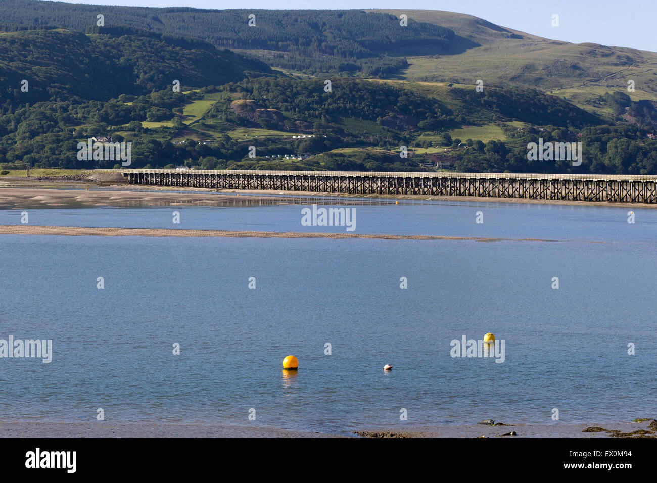 Barmouth Strand wales "Barmouth Viadukt" Stockfoto