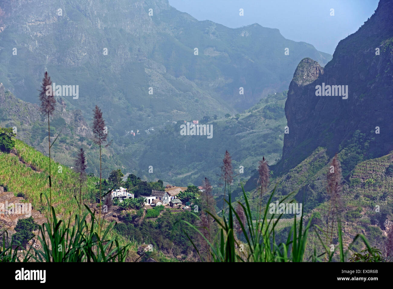 Blick über das Tal Ribeira Grande auf der Insel Santo Antão, Cape Verde / Cabo Verde, Westafrika Stockfoto