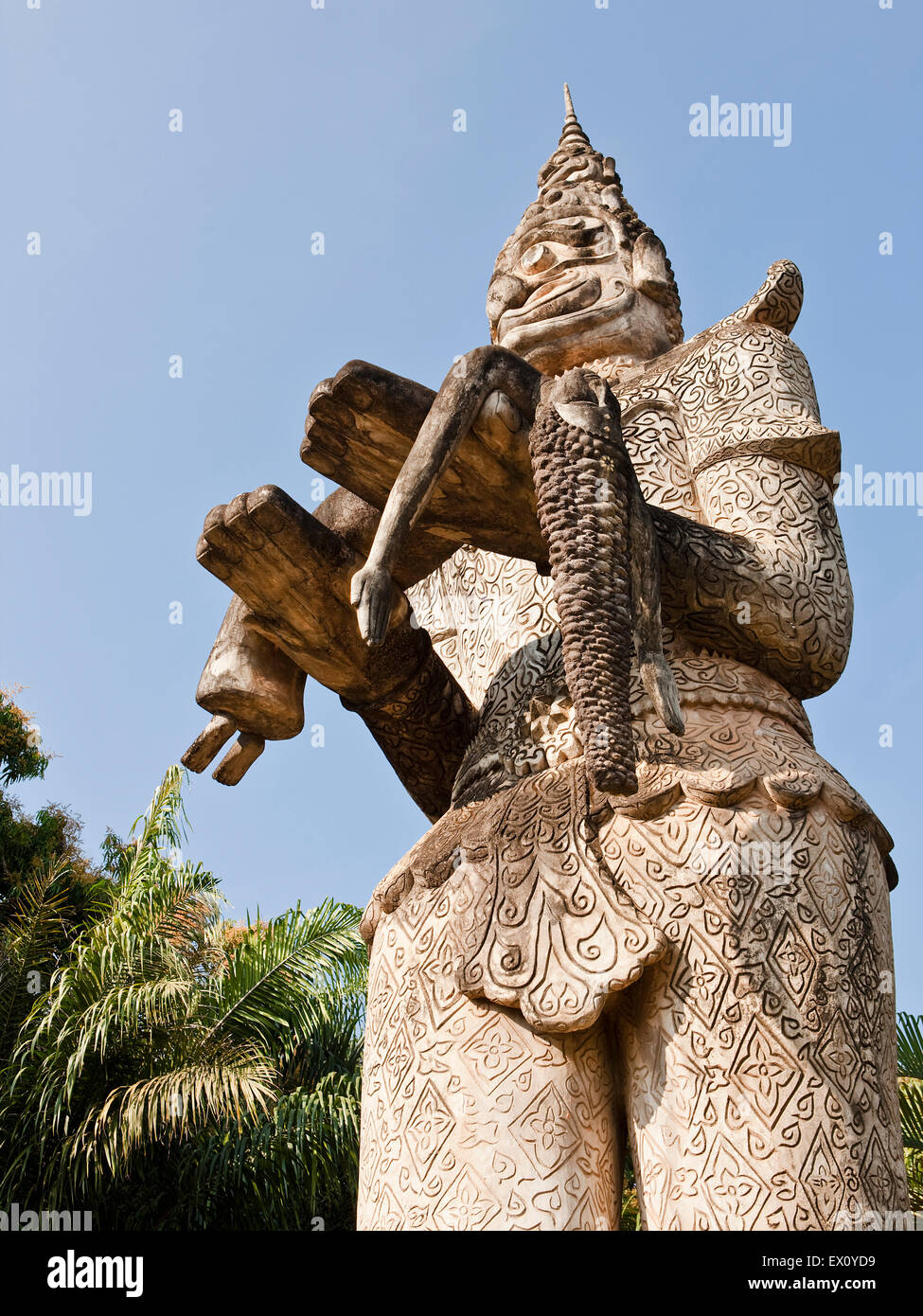Betonfiguren in Xieng Khuan (Buddha Park), Vientiane, Laos P.D.R Buddha Park erstellte Luang Pou Bounlua Soulilat. Stockfoto