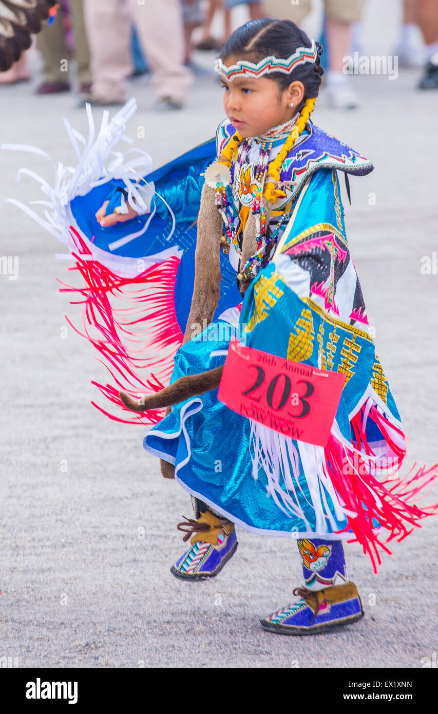 Indianer Mädchen nimmt Teil an der 26. jährliche Paiute Tribe Pow Wow in Las Vegas Stockfoto