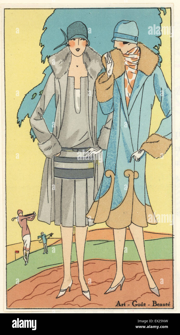 Frauen am Nachmittag tragen auf einem Golfplatz: in grau Wolle Anzug und die andere in einen blauen Wollmantel mit beigen Fell getrimmt. Lithographie mit Pochoir (Schablone) Färbung vom Luxus Mode Magazin Art Gicht Beaute, ABG, Paris, April 1926. Stockfoto