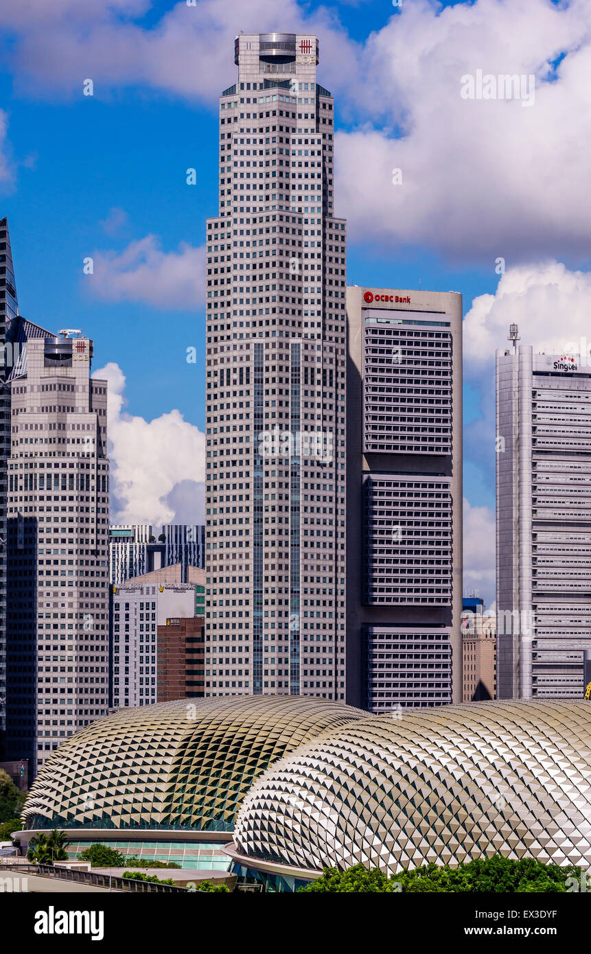 Bankenviertel mit Theater, Esplanade, Clark Quay, Singapur, Indonesien Stockfoto