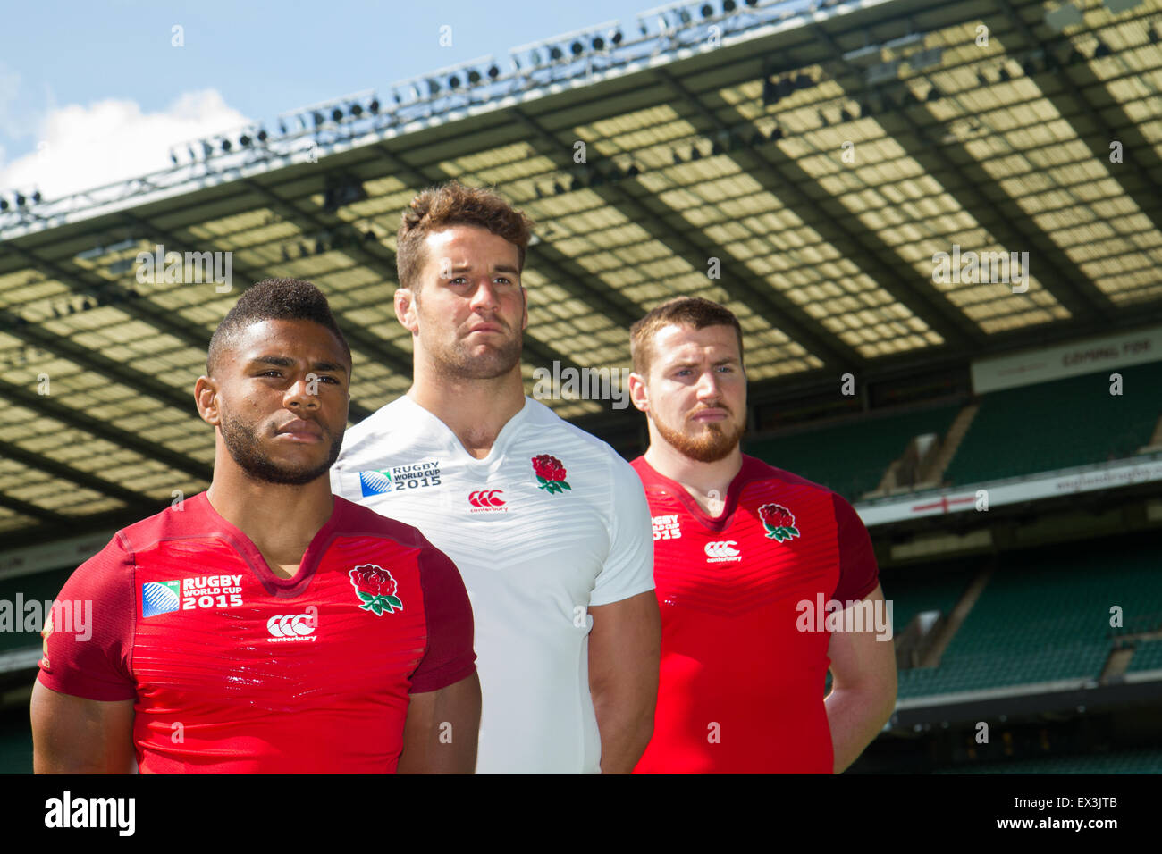 London, UK. 6. Juli 2015. (l-R) Kyle Eastmond, Calum Clark & Ben Morgan während der offiziellen Trikot England Rugby World Cup 2015 starten von Canterbury und England Rugby in Twickenham. Bildnachweis: Elsie Kibue/Alamy Live-Nachrichten Stockfoto