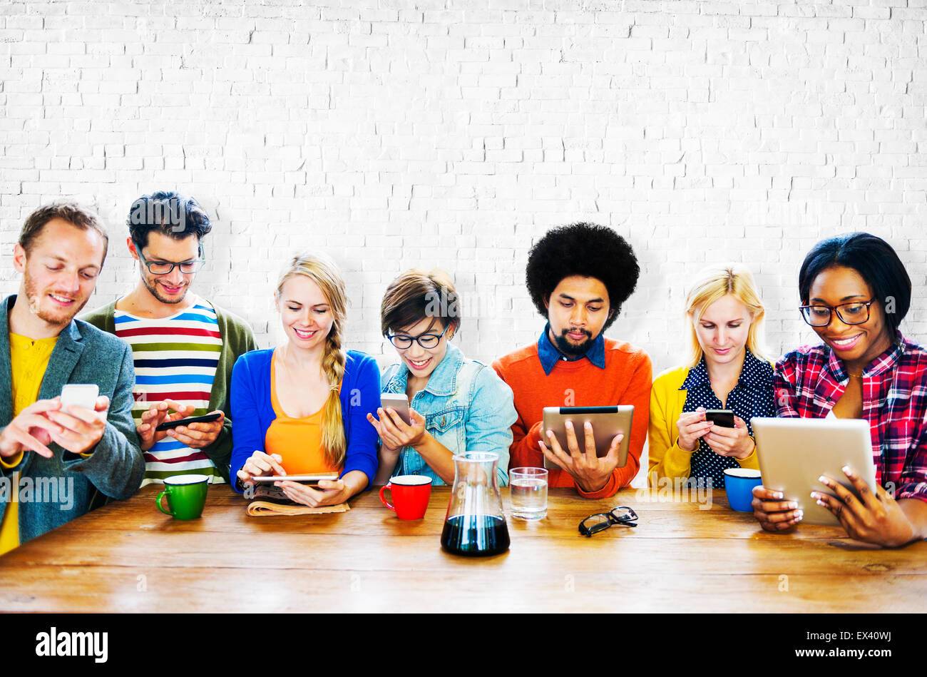 Menschen treffen Konferenz Technologie Digital Tablet-Konzept Stockfoto