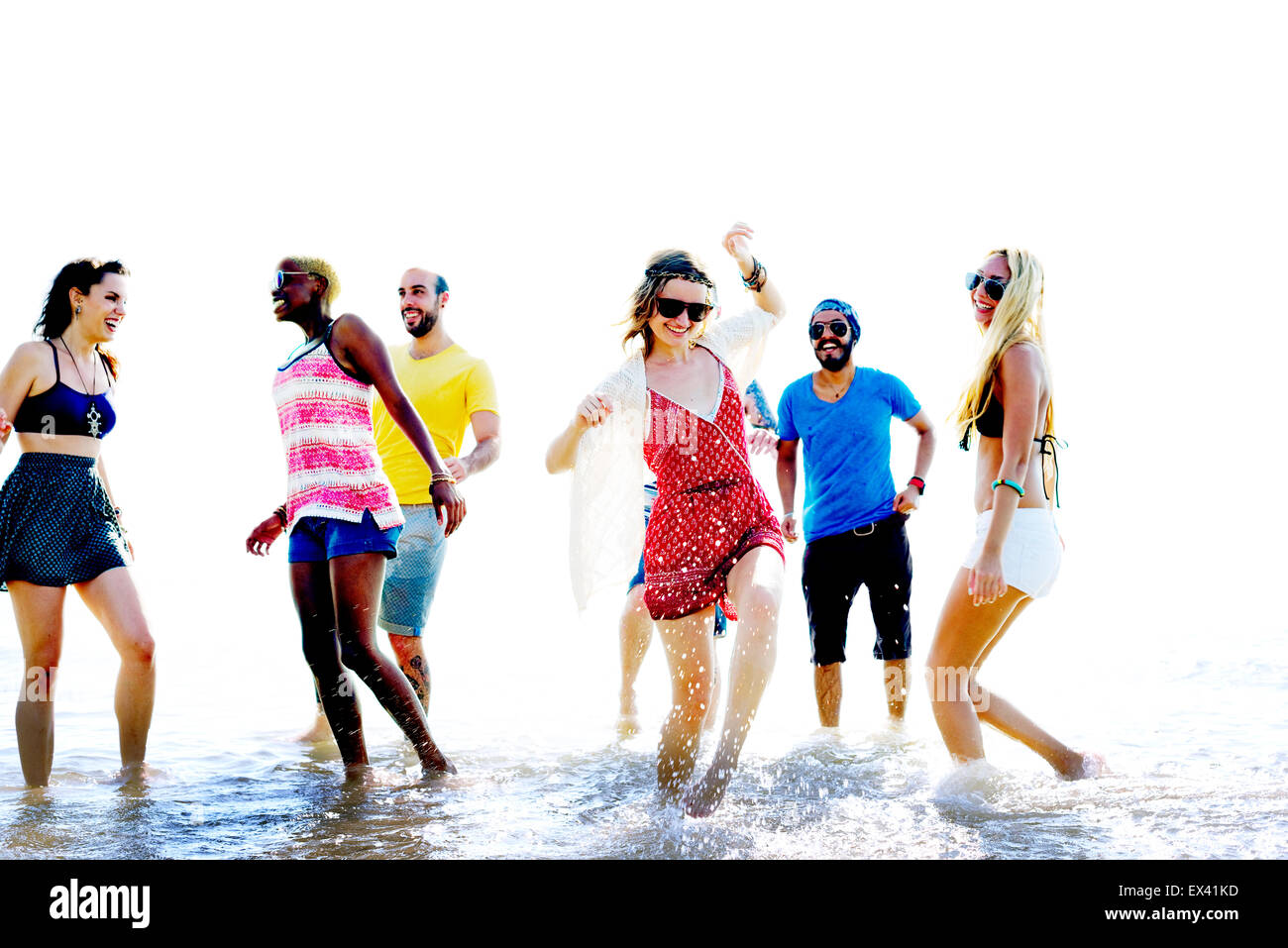 Diverse Strand Sommer Freunde Spaß laufen Konzept Stockfoto