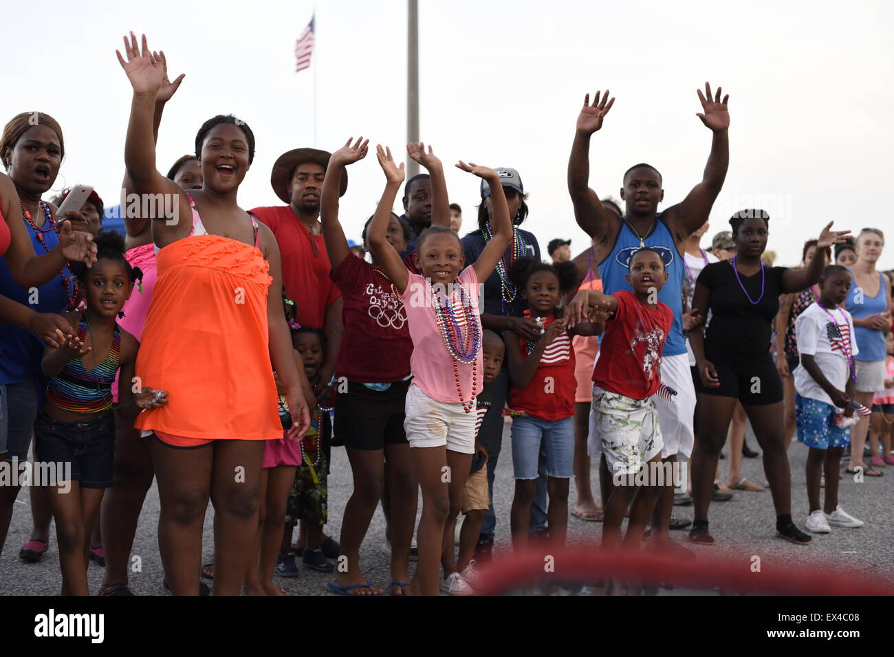 Menge in der Galveston jubeln 4. Juli Parade Stockfoto