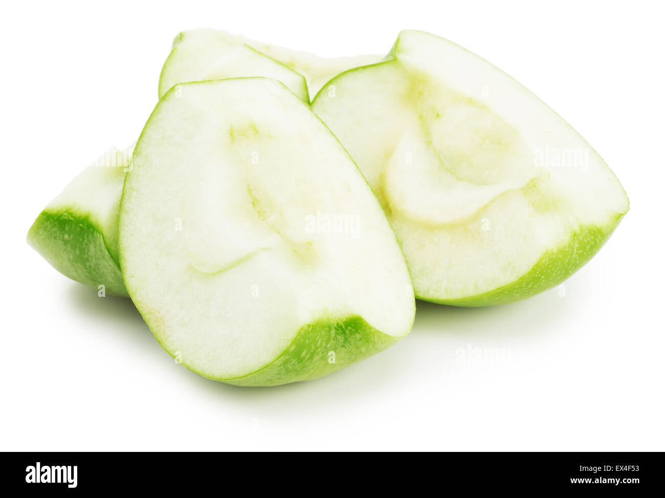 grüner Apfelscheiben auf dem weißen Hintergrund isoliert. Stockfoto
