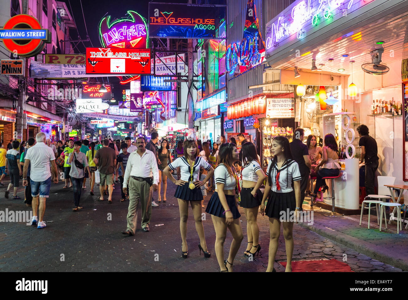 Walking Street, Fußgängerzone, Nachtleben, Bars, Diskotheken, Neon Schilder, Pattaya, Chon Buri Provinz, Thailand Stockfoto