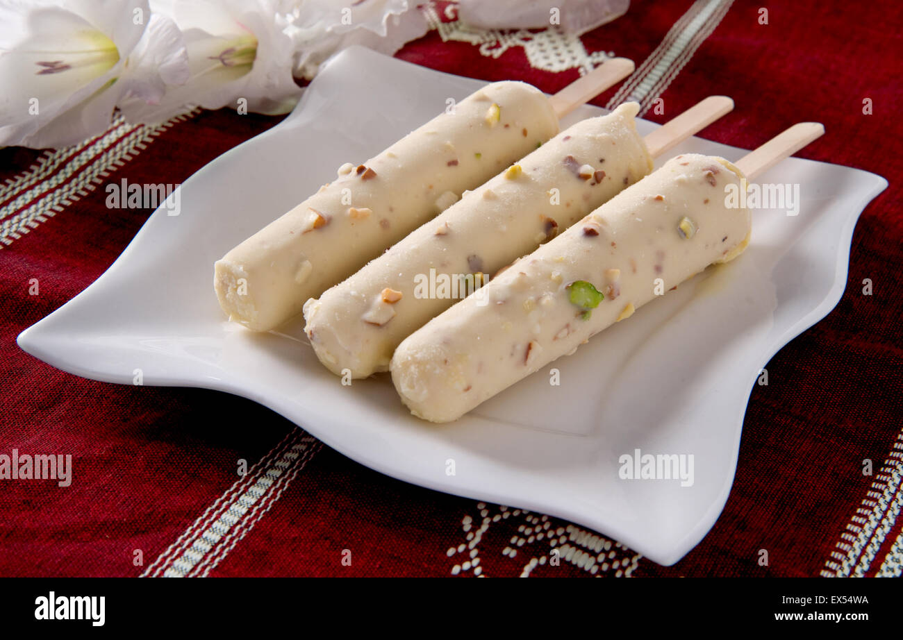 Indischer kulfi -Fotos und -Bildmaterial in hoher Auflösung – Alamy