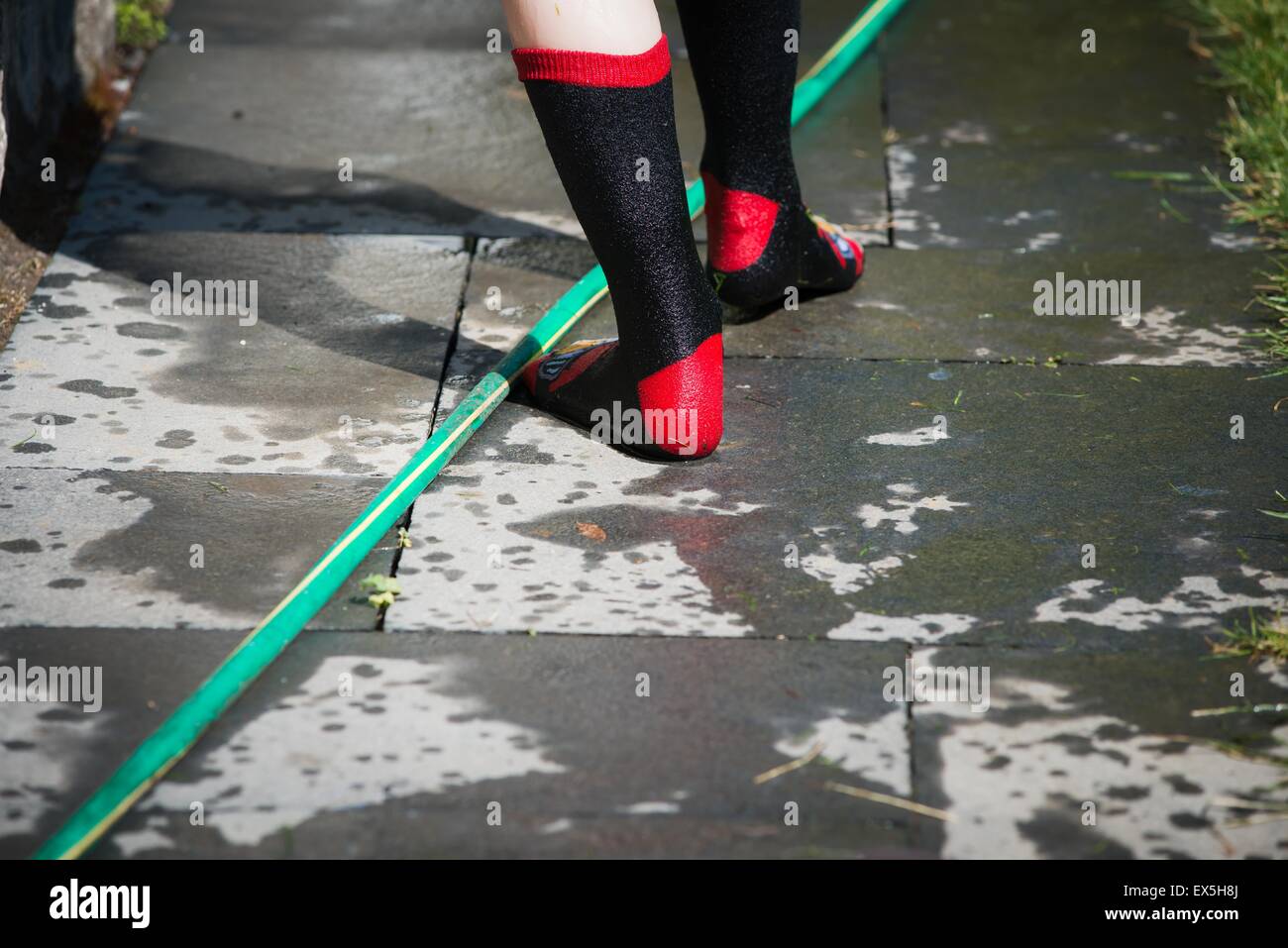 Nasse socken -Fotos und -Bildmaterial in hoher Auflösung – Alamy