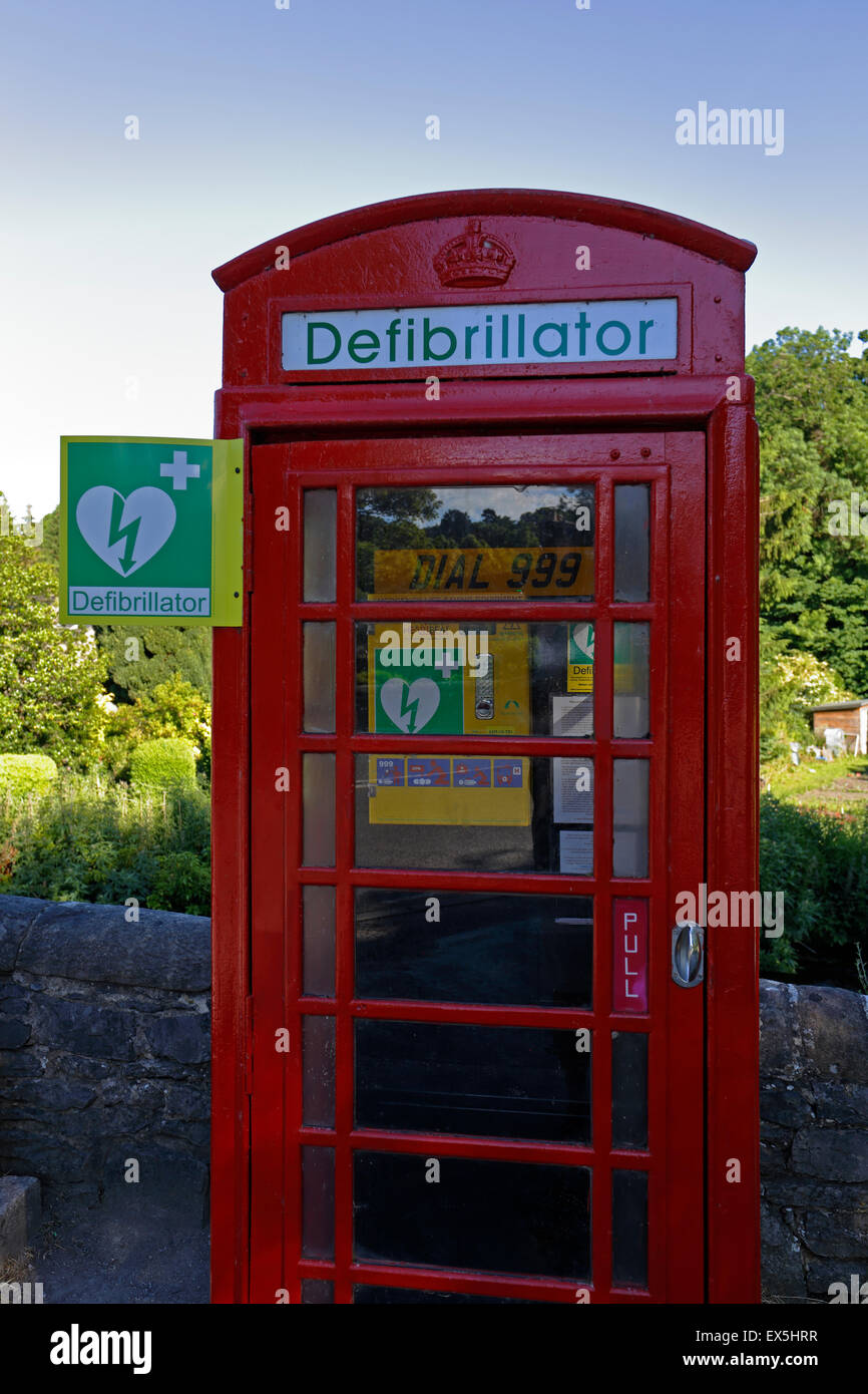 Aed defibrillator Fotos und Bildmaterial in hoher Auflösung Alamy