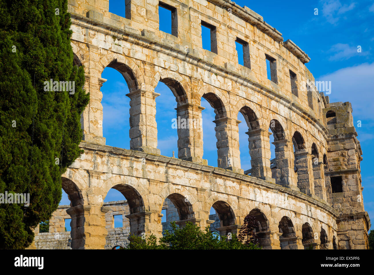 Pula, Istrien, Kroatien. Das römische Amphitheater. Stockfoto