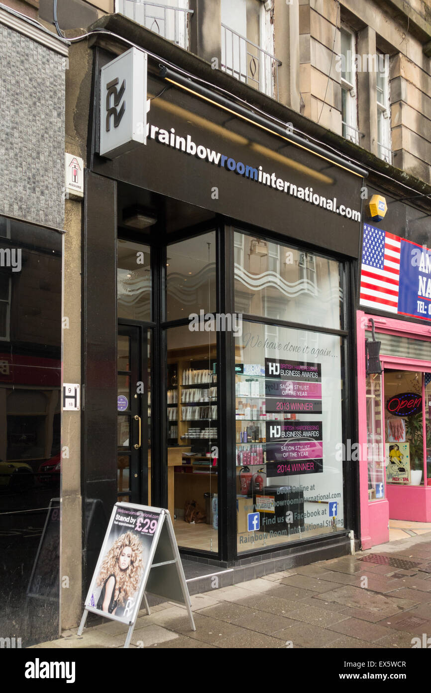 Rainbow Room International Friseursalon in Stirling, Schottland Stockfoto