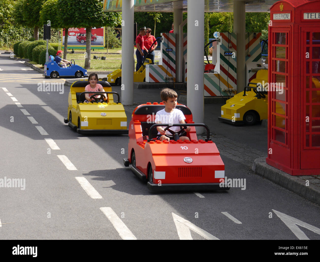 Die Lego City Fahrschule im Legoland Windsor in England Stockfoto