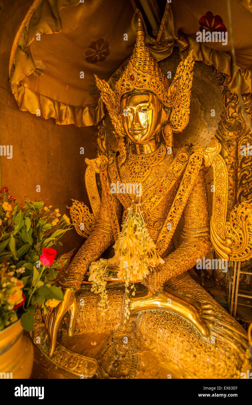 Golden Buddha Shwedagon Pagode, Yangon, Myanmar Stockfoto