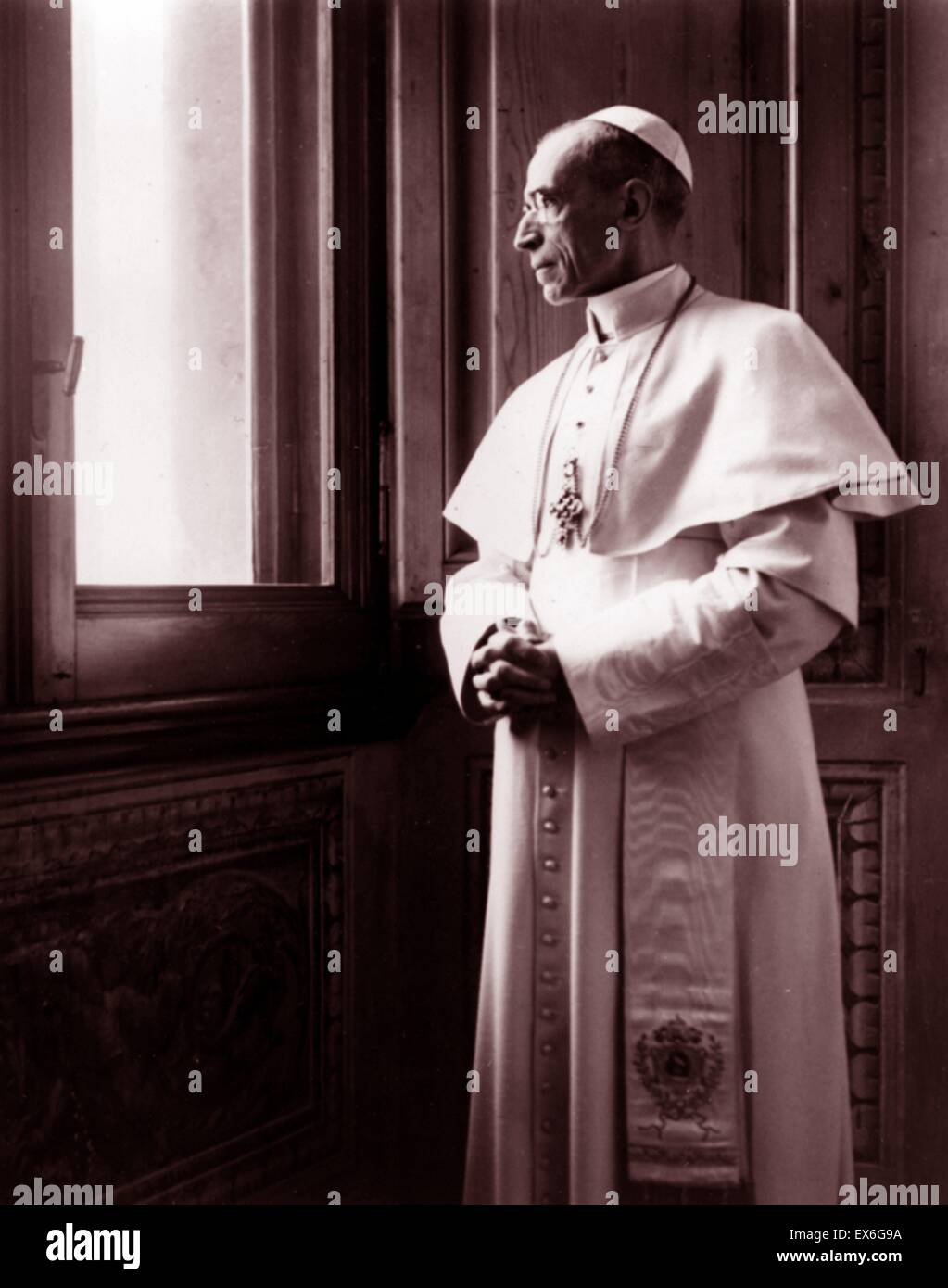 Papst Pius XII., geborene Eugenio Maria Giuseppe Giovanni Pacelli (März 1876 – 9. Oktober 1958), regierte von 2. März 1939 bis zu seinem Tod im Jahr 1958. Vor seiner Wahl zum Papst war Pacelli als Sekretär der Abteilung der außerordentlichen kirchlichen Aff Stockfoto
