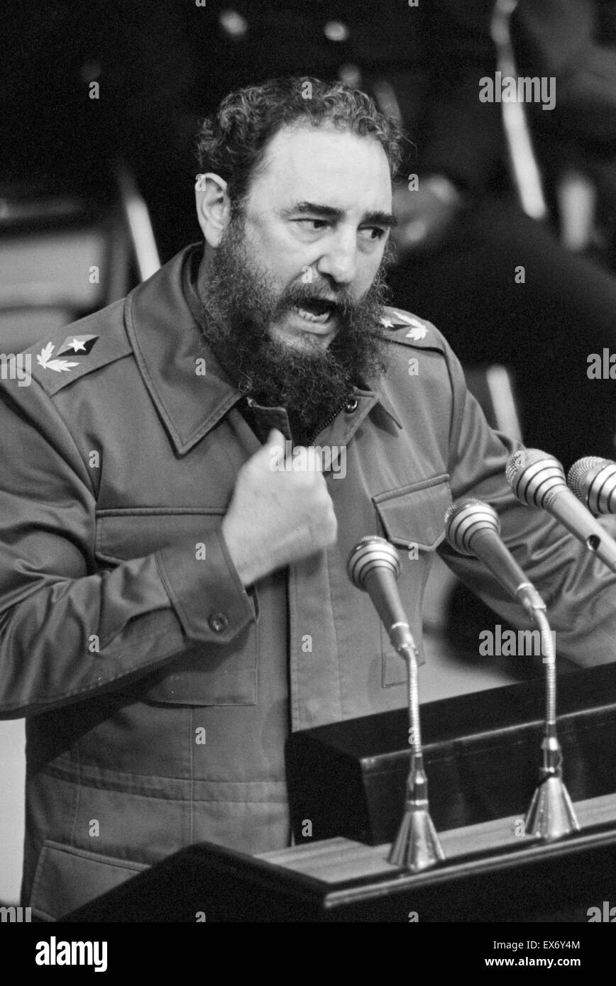 Fidel Castro der kommunistischen kubanischen Revolutionsführer Adressierung eines Kongresses in Havanna ca. 1980 Stockfoto