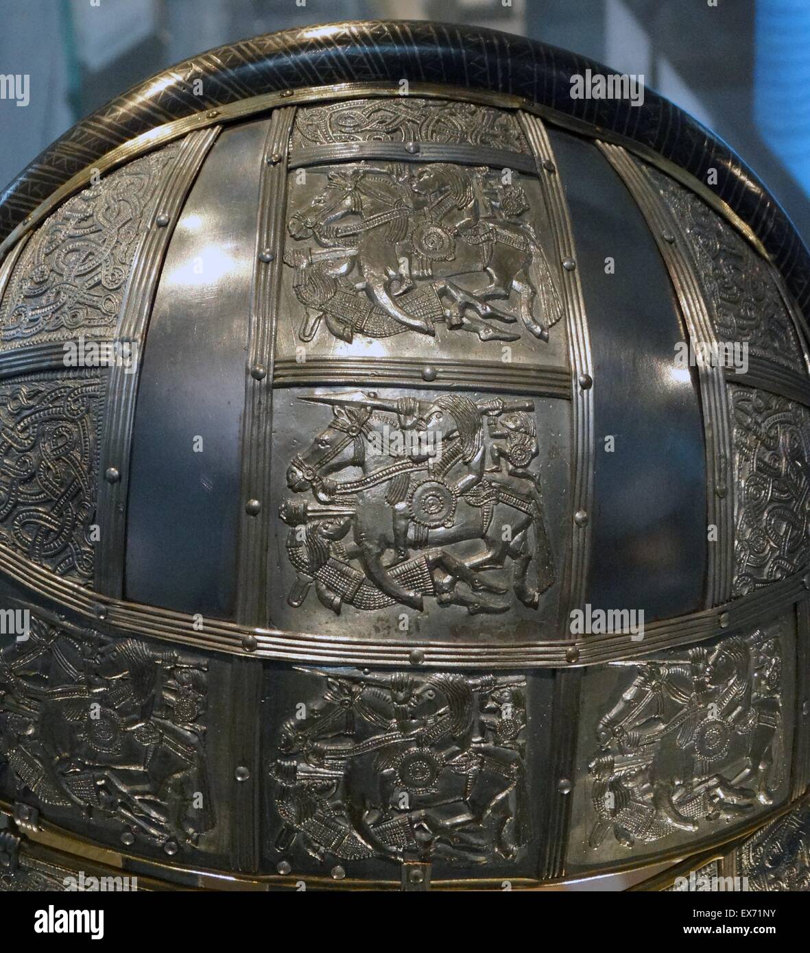 Eine Replik von Sutton Hoo Helm angelsächsischen, frühen 7. Jahrhundert n. Chr.. Nur vier komplette Helme sind aus Anglo-Saxon England bekannt: Sutton Hoo, Benty Grange, Wollaston und York. Stockfoto