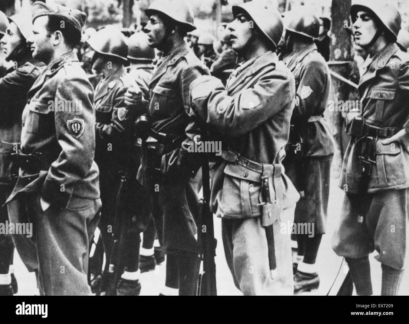 Soldaten der 133. Panzerdivision der italienischen Armee während des spanischen Bürgerkrieges Stockfoto