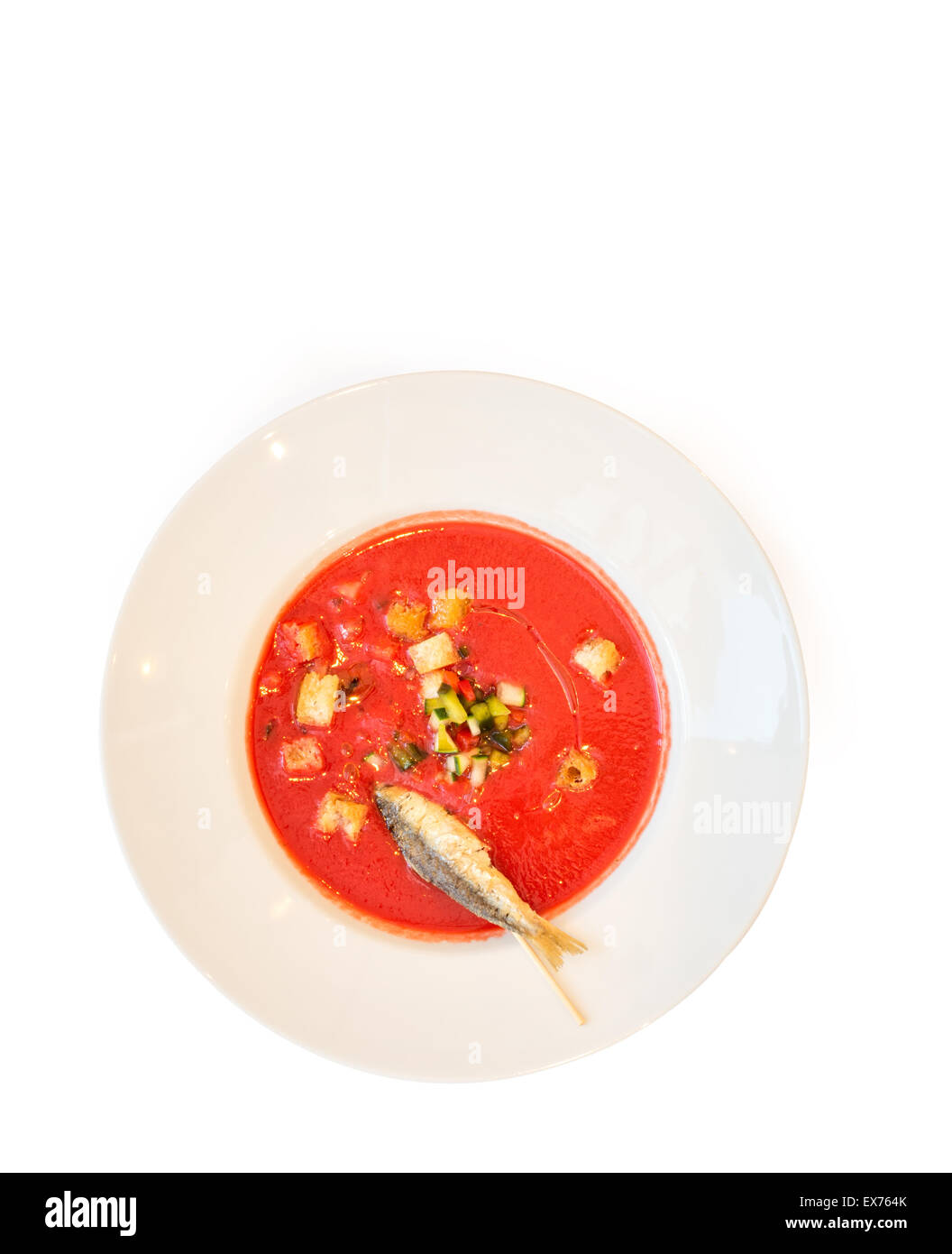 Gaspacho Suppe mit wenig gebratene Sardinen Stockfoto