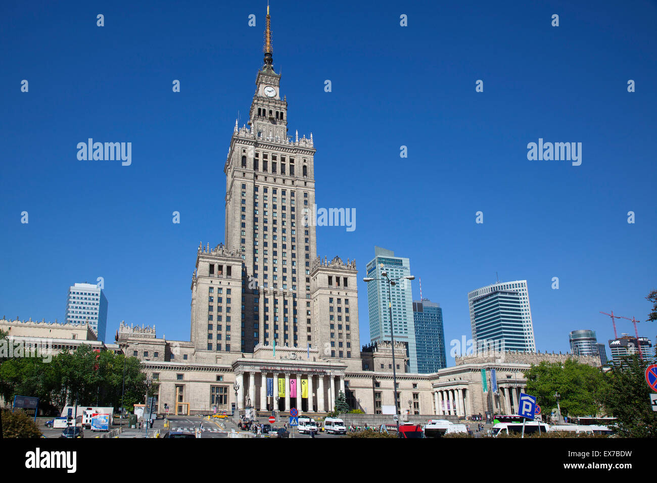 Polen, Warschau, Centrum, Palast der Kultur und Wissenschaft, ein Geschenk von Russland im Jahre 1955. Stockfoto