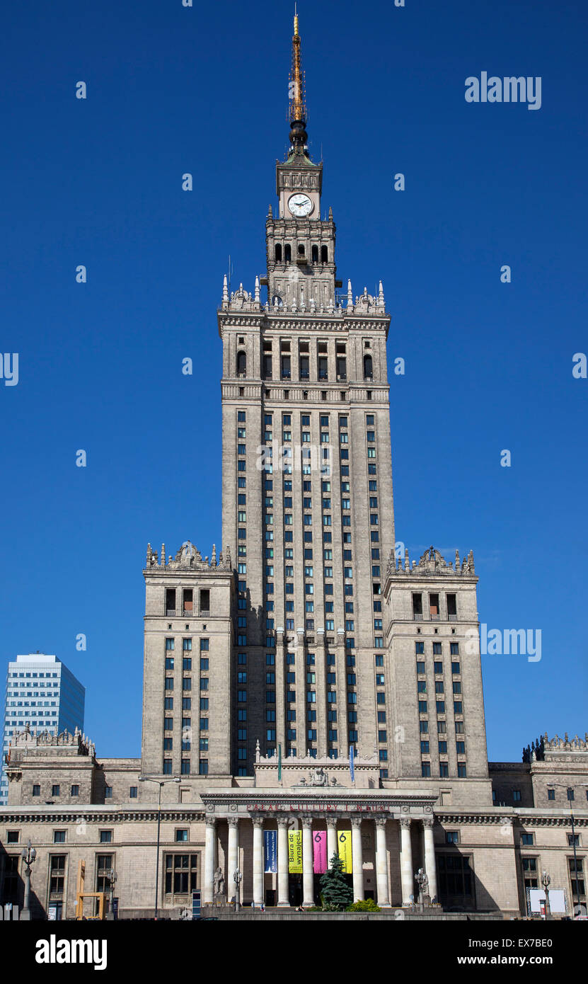 Polen, Warschau, Centrum, Palast der Kultur und Wissenschaft, ein Geschenk von Russland im Jahre 1955. Stockfoto