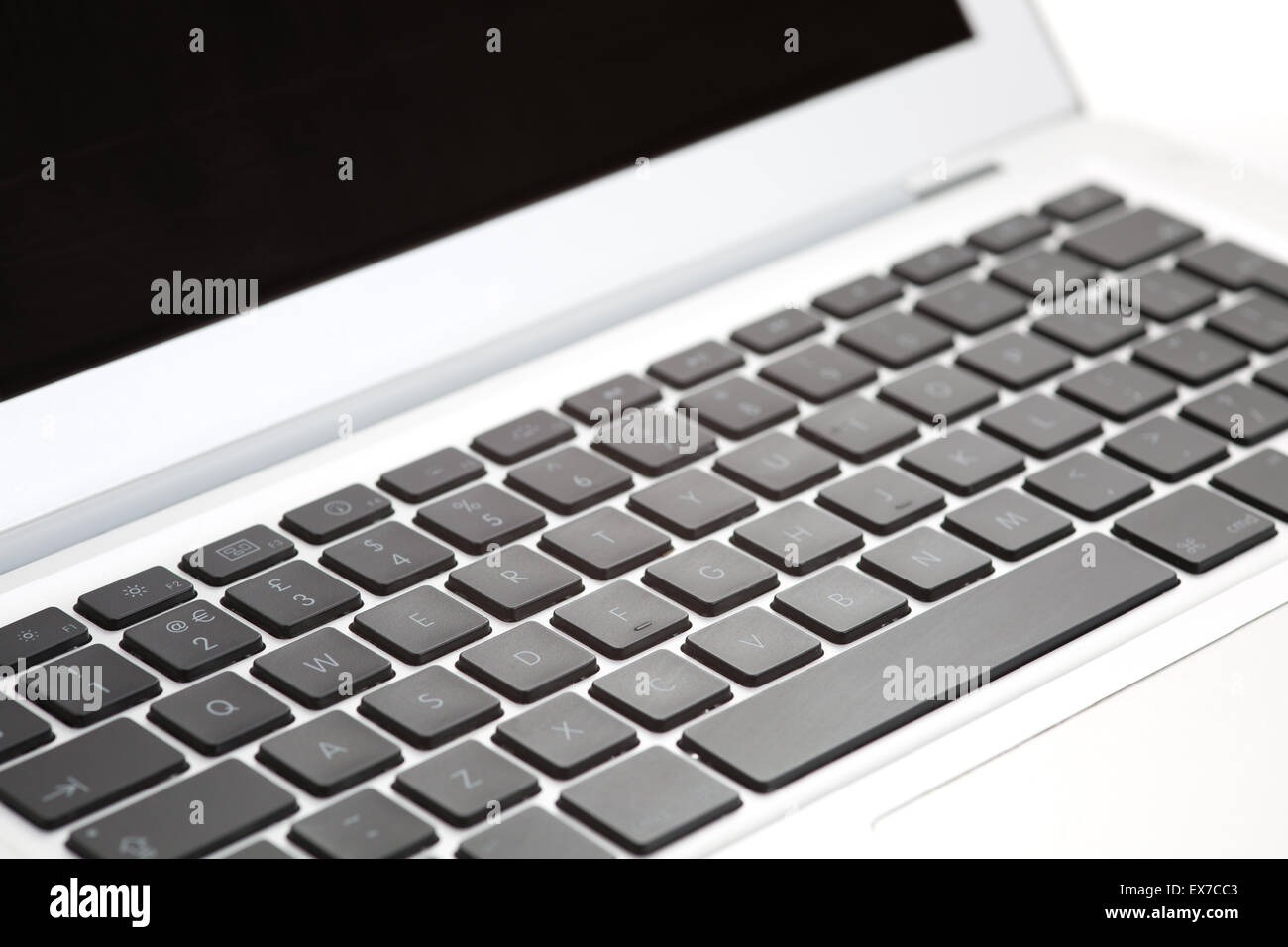 Laptop-Computer in einem Winkel Nahaufnahme geringe Schärfentiefe Stockfoto