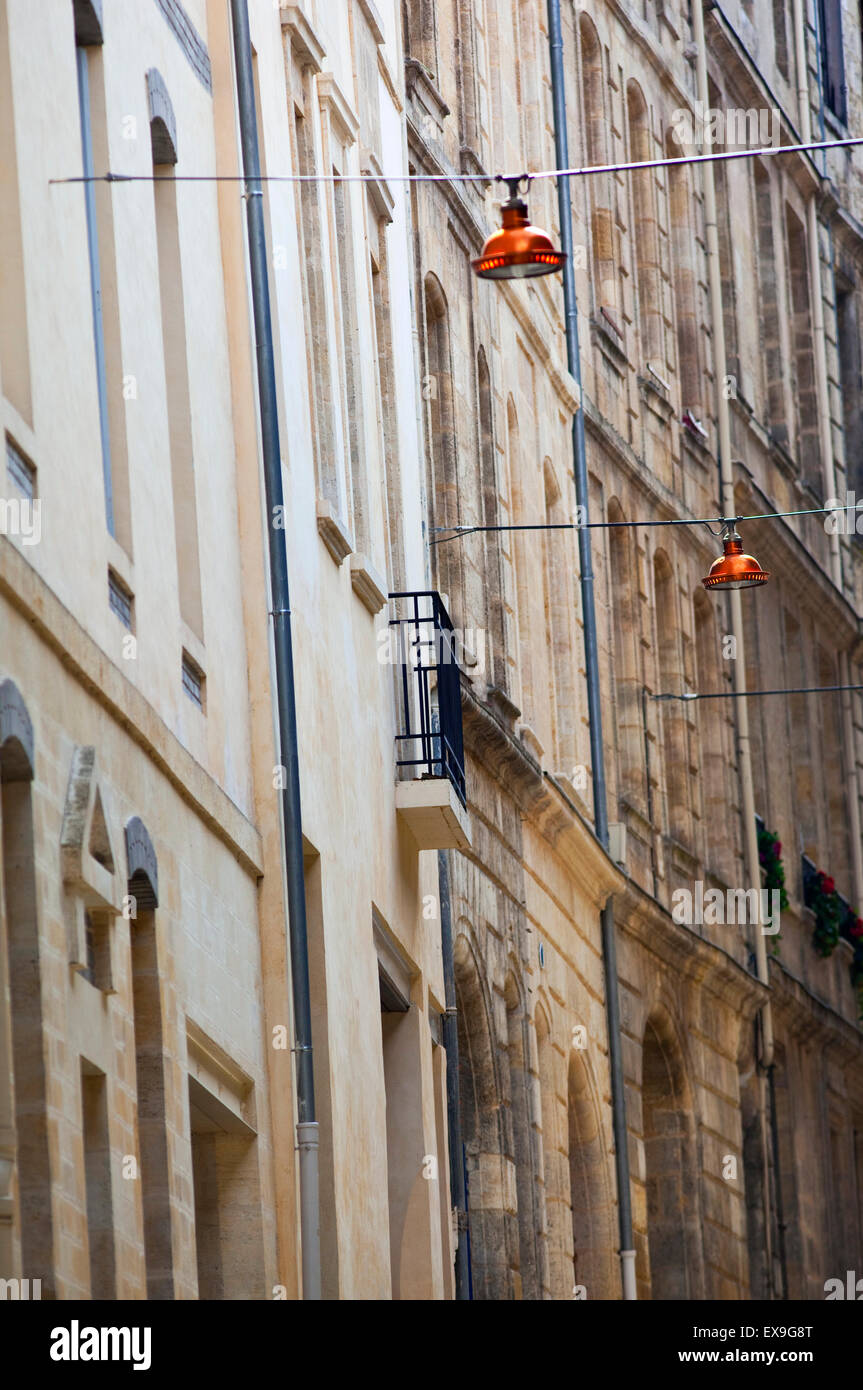 Stoned Häuser der alten Straßen in Bordeaux, Frankreich Stockfoto