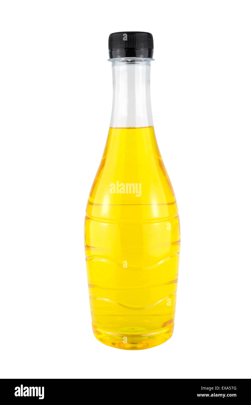 Leuchtend gelbe Flasche Wasser isoliert auf weißem Hintergrund Stockfoto