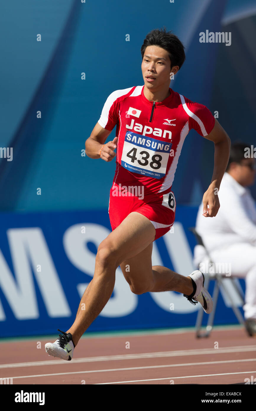 Gwangju, Südkorea. 9. Juli 2015. Kotaro Taniguchi (JPN) Leichtathletik: Der 28. Sommer Universiade 2015 Gwangju Herren 200m Runde 2 am Gwangju Universiade wichtigsten Studium in Gwangju, Südkorea. © Takashi OKUI/AFLO/Alamy Live-Nachrichten Stockfoto