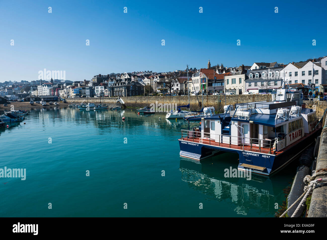 Küste von Saint Peter Port, Guernsey, Channel Islands, Vereinigte Königreich, Europa Stockfoto