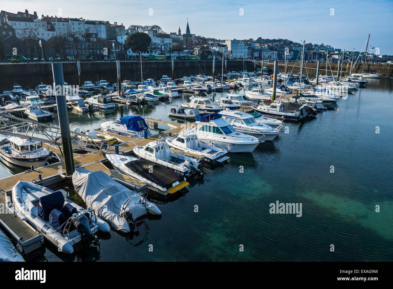 Sport-Bootshafen in Saint Peter Port, Guernsey, Channel Islands, Vereinigte Königreich, Europa Stockfoto
