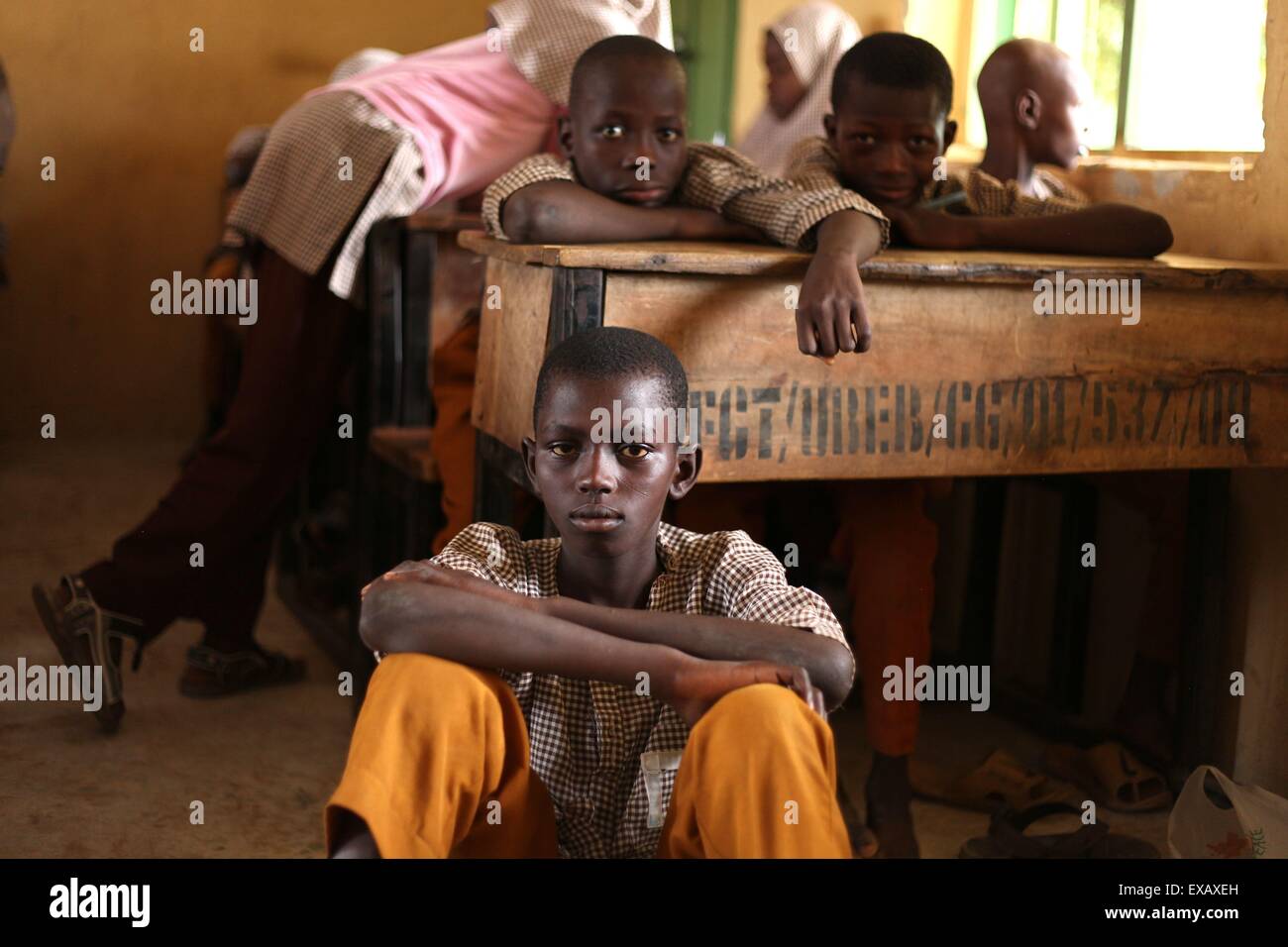 Kinder, die Examen in islamische Schule in Nigeria Stockfoto