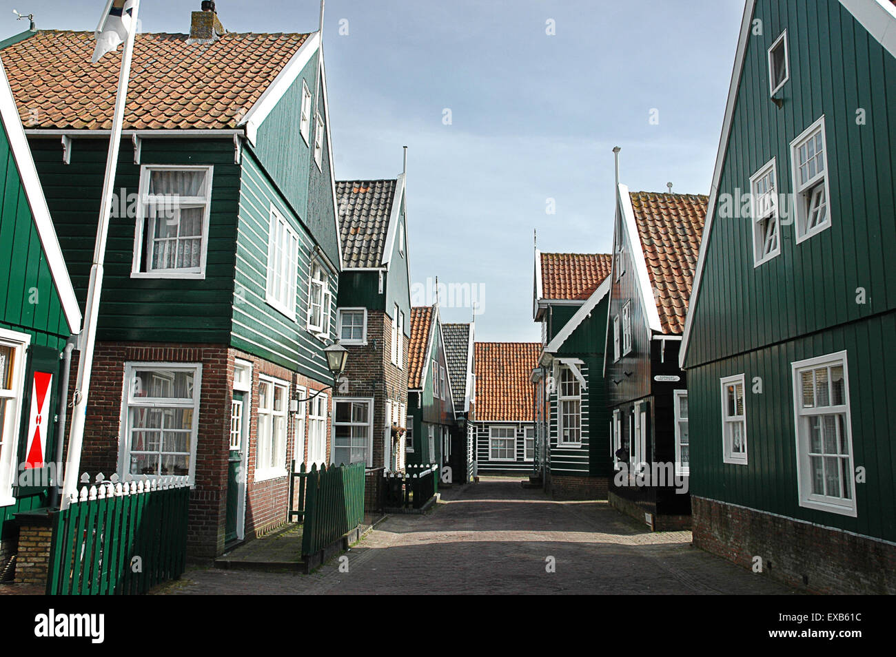 Gasse in einem kleinen holländischen Dorf Stockfoto