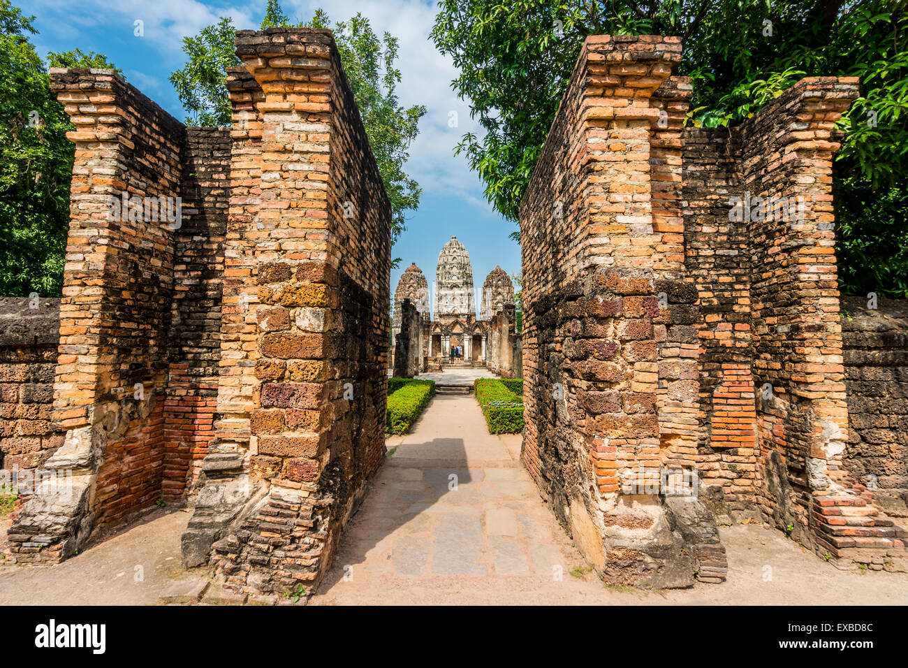 Wat Sri Sawat Tempel in Sukhothai Historical Park, Zentrum von Thailand. Stockfoto