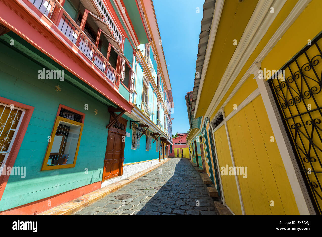 Straßenansicht im historischen Las Penas Nachbarschaft in Guayaquil, Ecuador Stockfoto