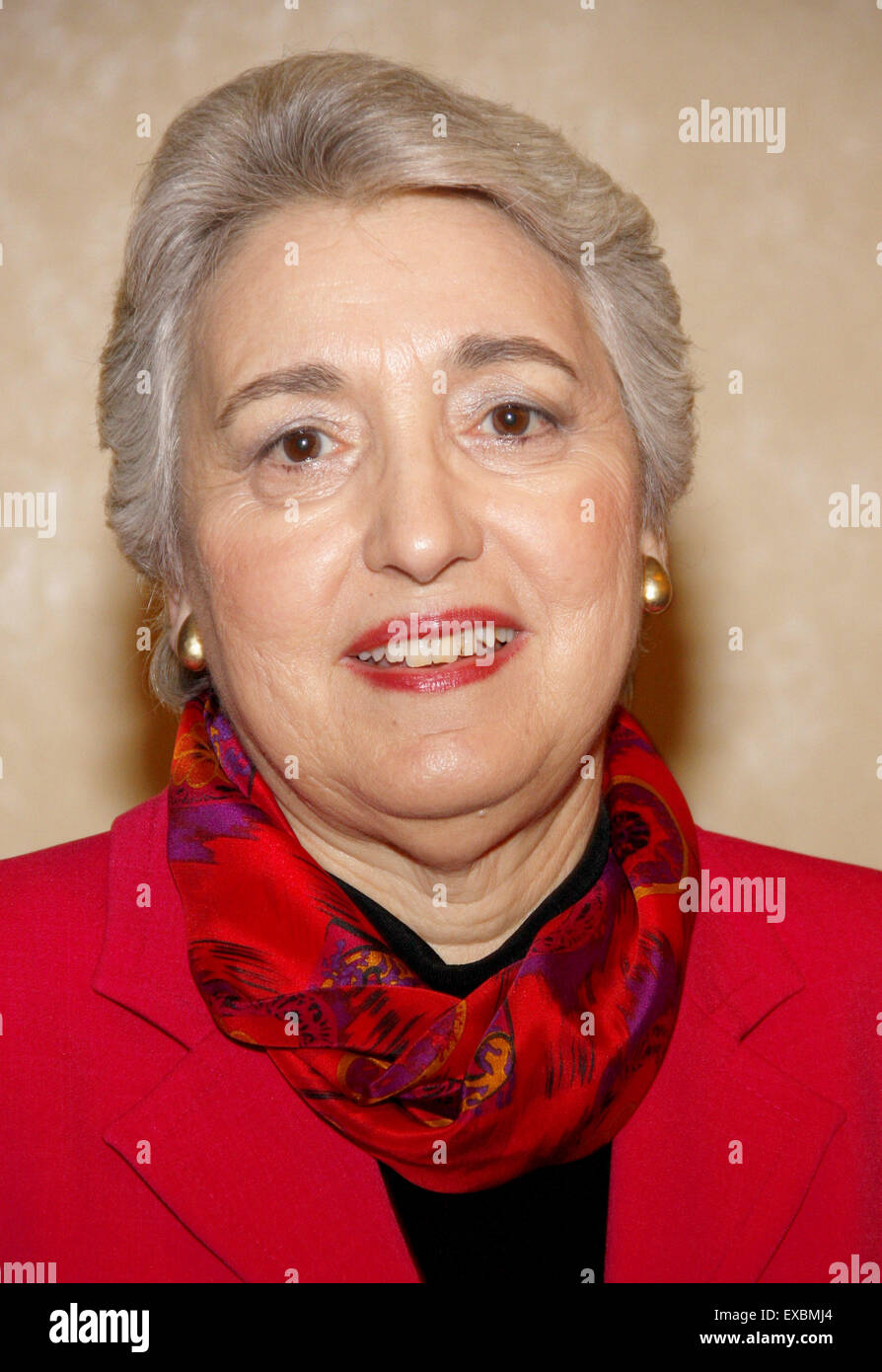 Eleanor Smeal bei der feministischen Mehrheit des 25. & Frau Zeitschrift 40. Jahrestag am 1. Mai 2012 im Beverly Hills Hotel in Beverly Hills statt. Stockfoto