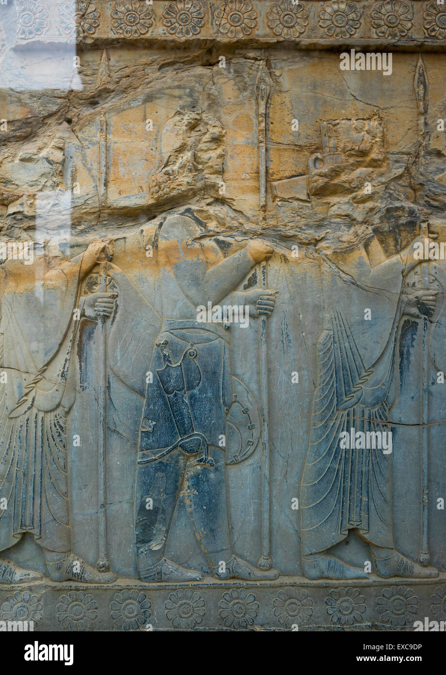 Bas-Relief Darstellung einer persischen Guard, Fars Provinz, Persepolis, Iran Stockfoto