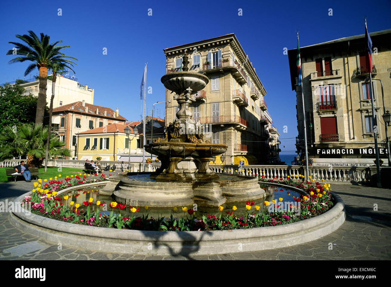 Piazza della Libertà, Alassio, Riviera di Ponente, Ligurien, Italien Stockfoto