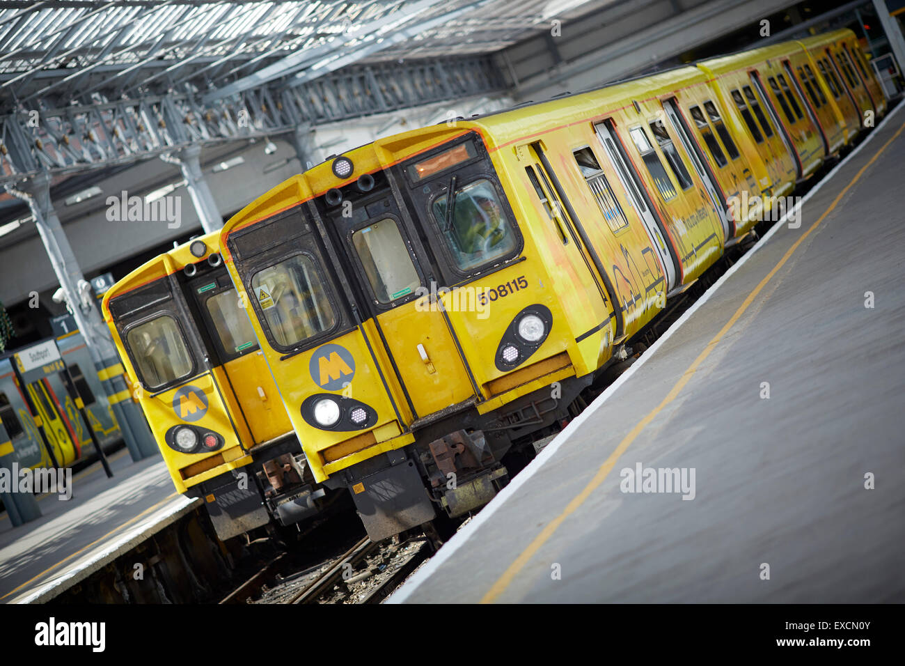 Bilder rund um Southport abgebildet Southport Merseyrail Klasse 508 und 507 Züge The Liverpool Linie wurde ursprünglich gebaut, ich Stockfoto