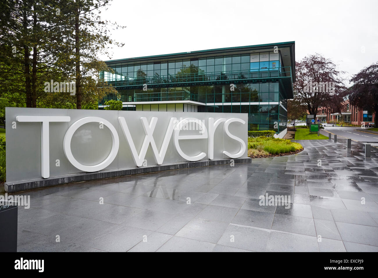 John Lewis erweitern ihre Call-Center Towers, Didsbury in Manchester. Abgebildete äußere des Gebäudes Modern Businesspark Stockfoto